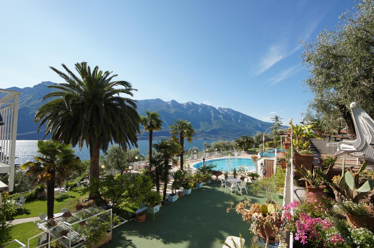 Hotel Riviera Panoramic Green Resort Limone sul Garda Bagian luar foto