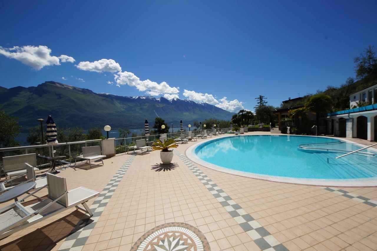 Hotel Riviera Panoramic Green Resort Limone sul Garda Bagian luar foto