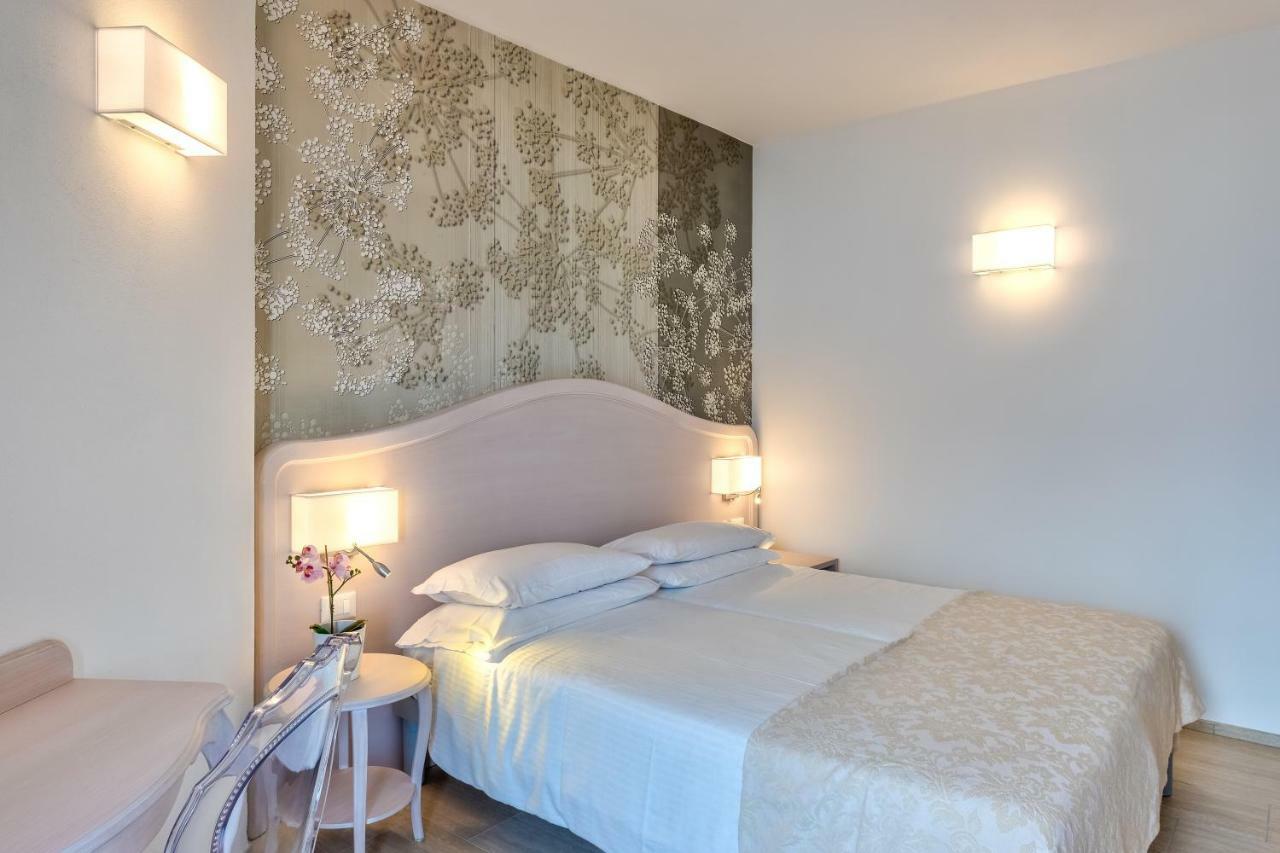 Hotel Riviera Panoramic Green Resort Limone sul Garda Bagian luar foto